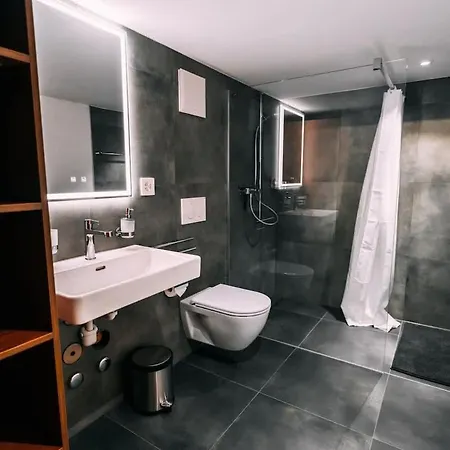 Apartment Alpina One - Charming Prime Location *